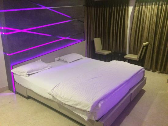 Hotel Aston International